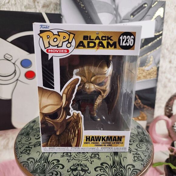 💕 NWT Funko Pop! Black Adam Hawkman #1236 DC Figure #7169 💕 - Picture 1 of 6